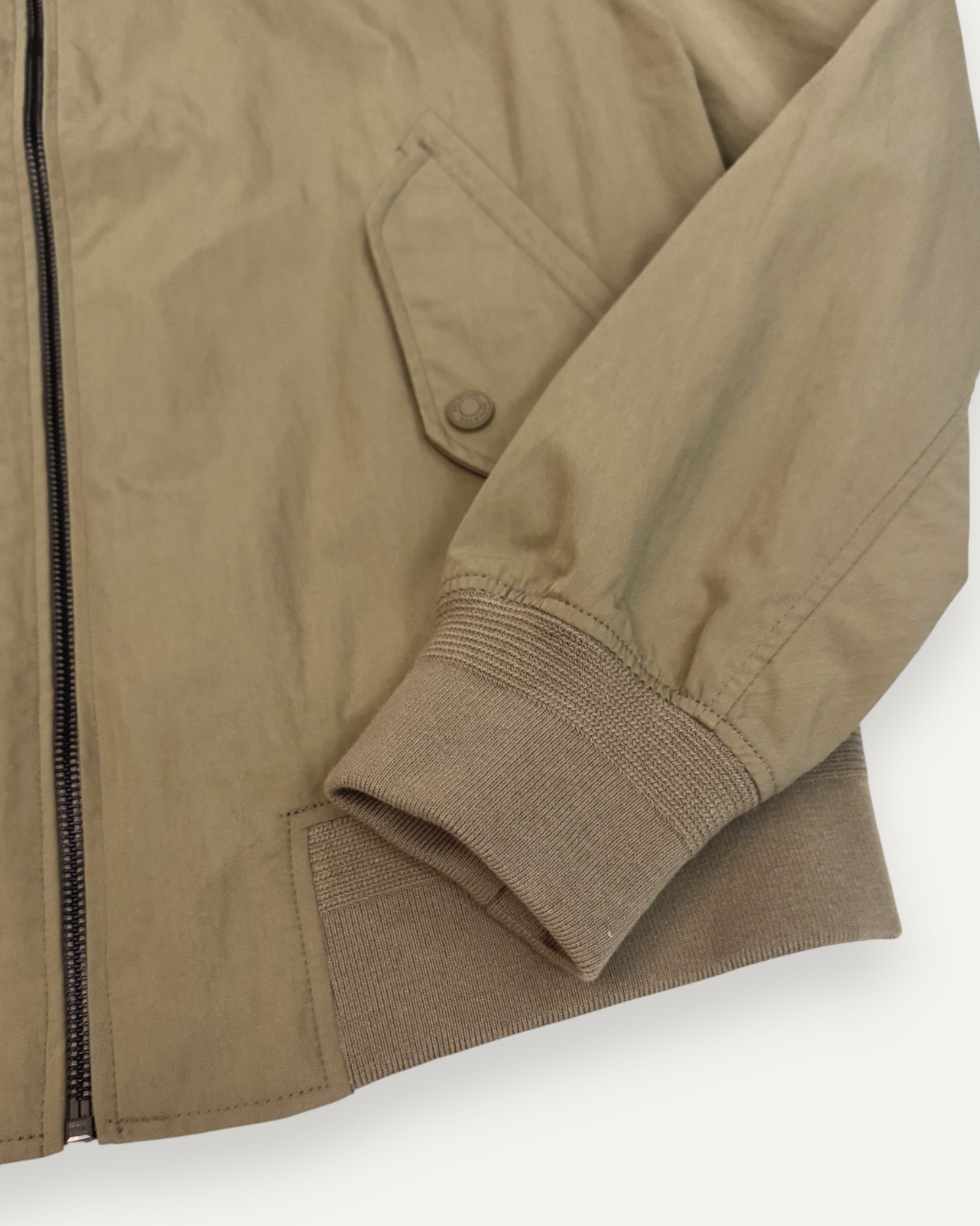 Carrier Jacket Fatigue Green